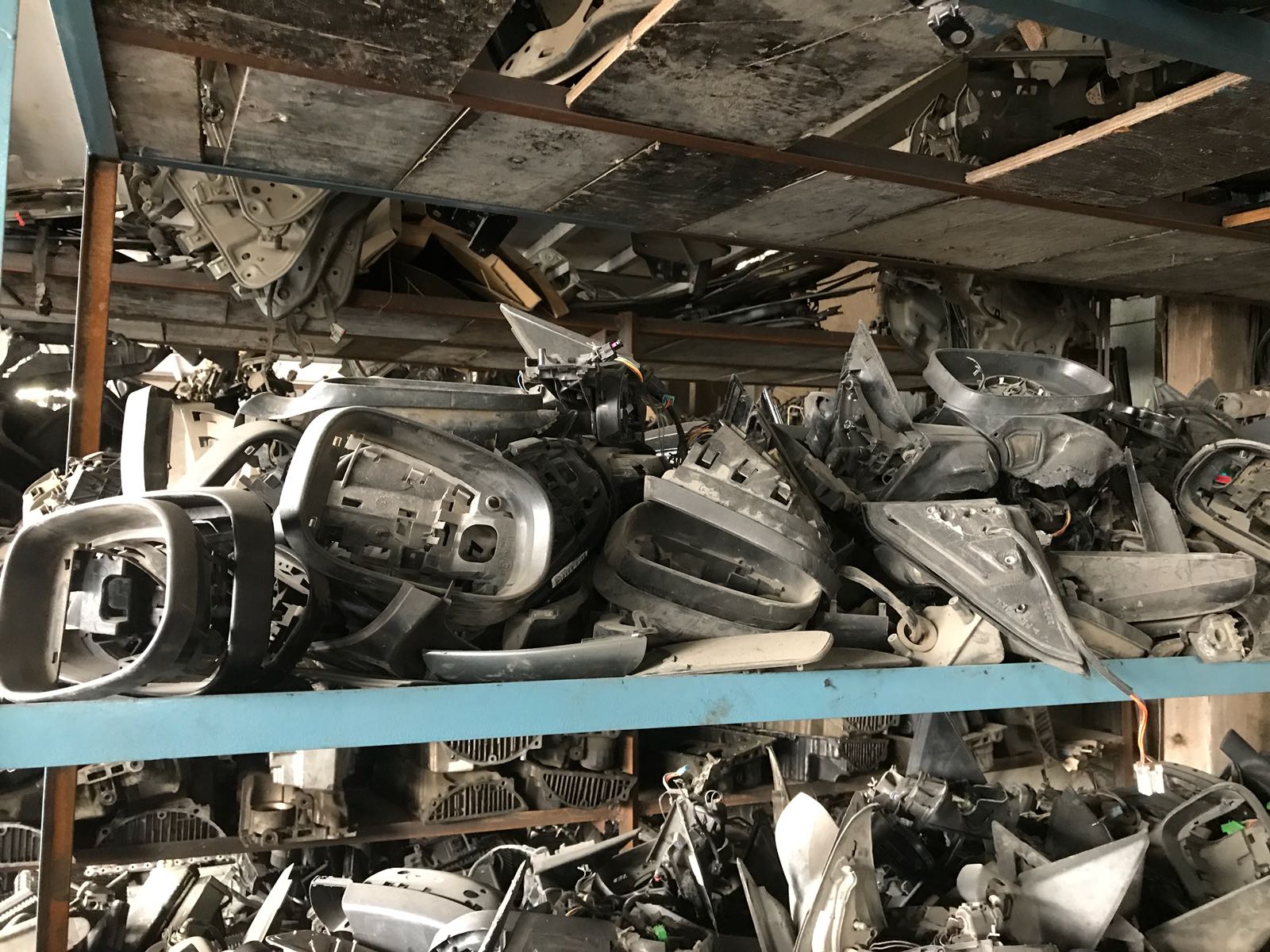 ADNAN TÜRK OTO'DA HONDA HER MODEL ÇIKMA DIŞ AYNA GÖCDELERİ MEVCUTTUR